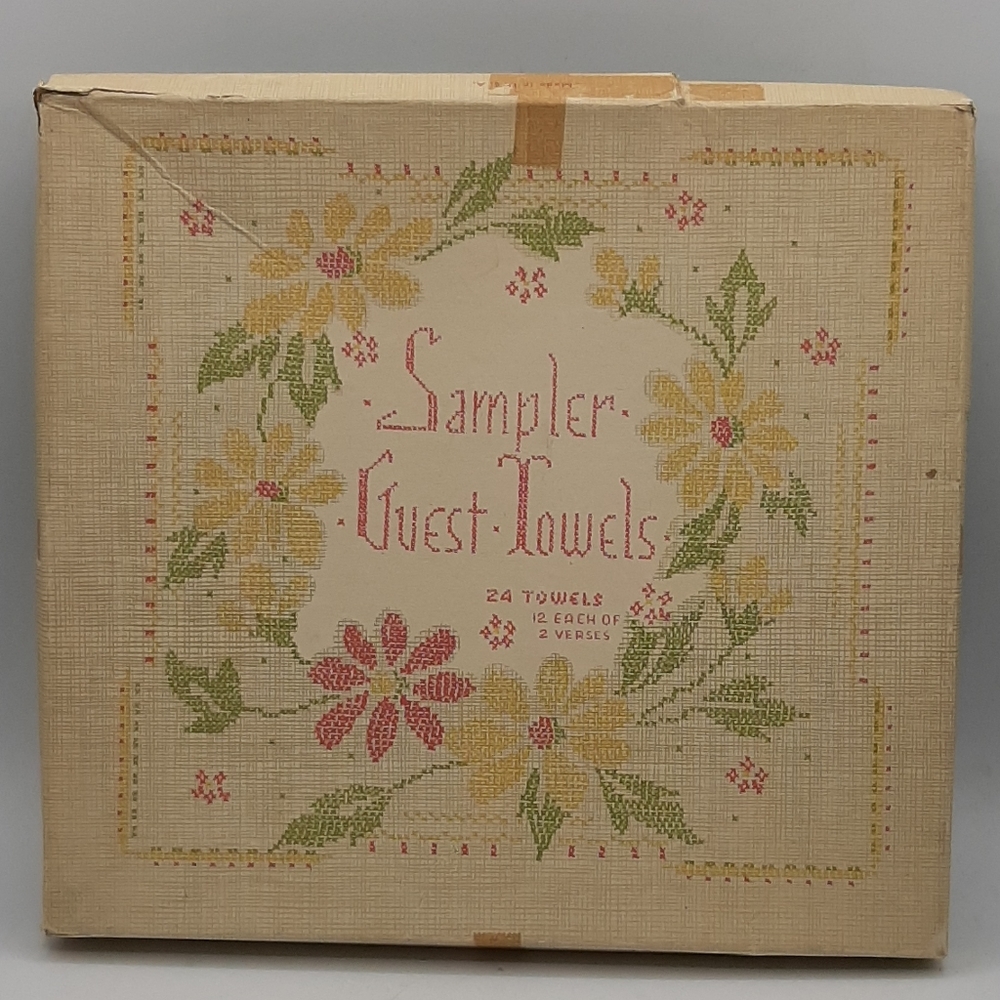 Vintage Sampler Guest Towels 24 Paper Towels 12 Each of 2 Verses NEW Boxed USA